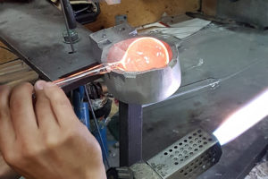 Individual Glass Blowing